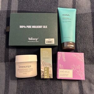 Silk sleep mask, eye cream, shower gel, neck cream and spa headband